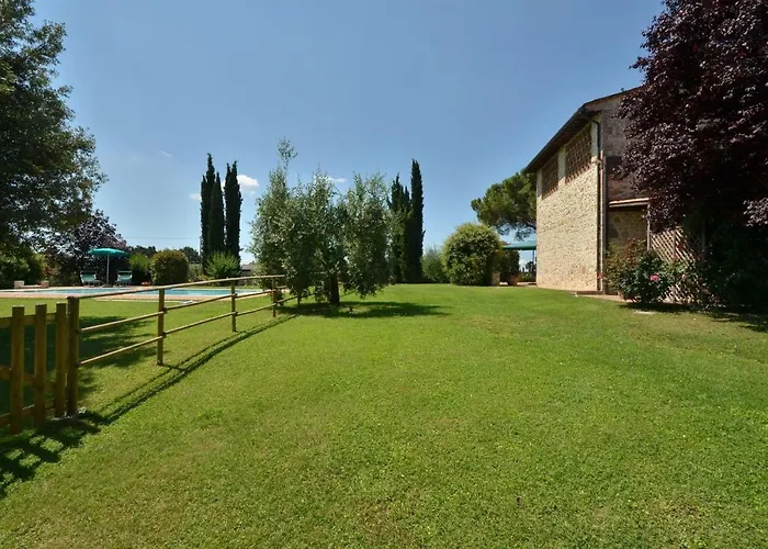 ヴィラ La Capannina *